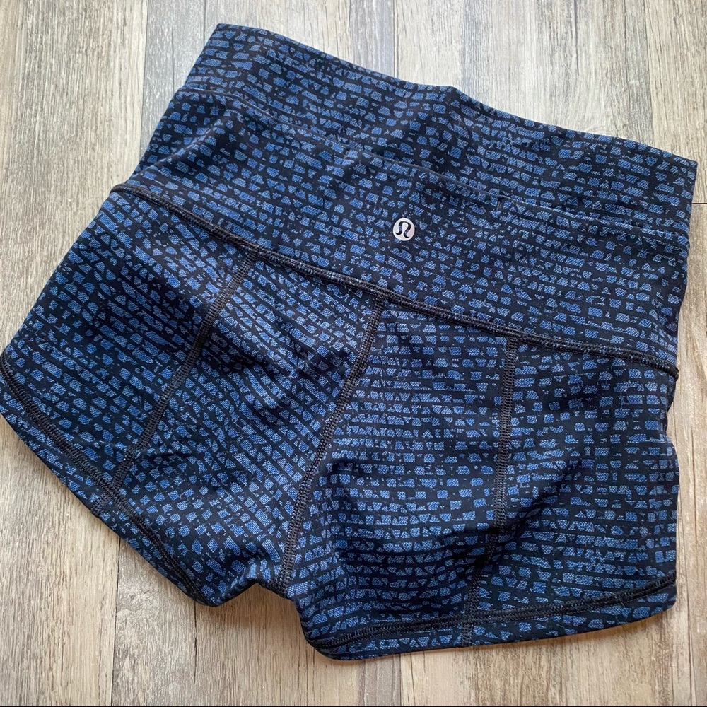Blue Lululemon Wunder Shorts
